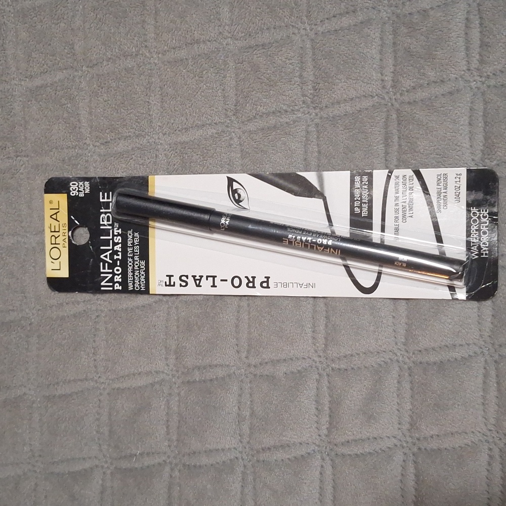 L'Oreal Infallible Pro-Last Waterproof Eyeliner in Black